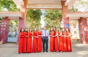 Tổ Ngữ văn | Ba mươi năm – một chặng đường