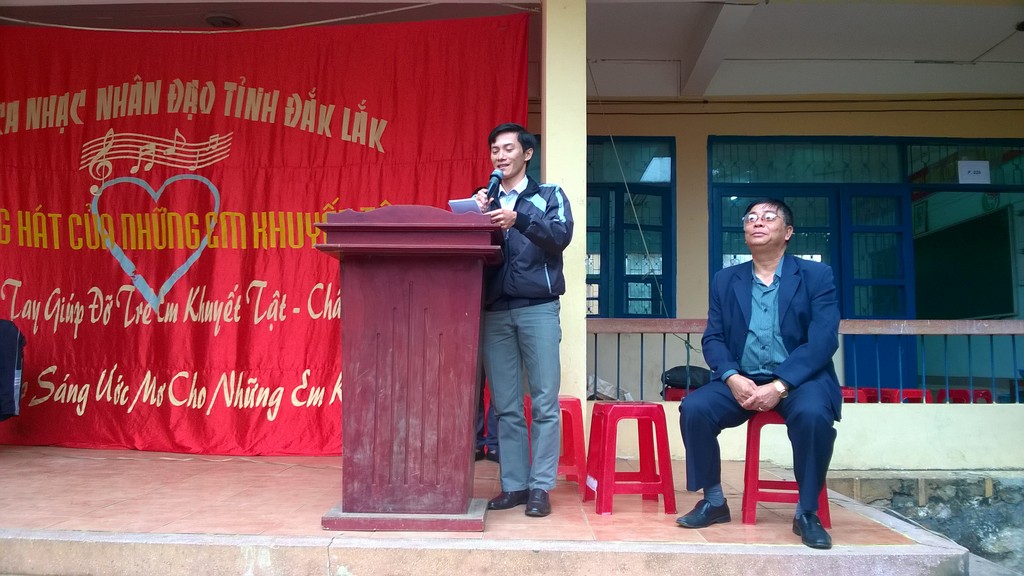 Một vài hình ảnh giao lưu với đoàn trẻ em khuyết tật tỉnh Đắk Lắk