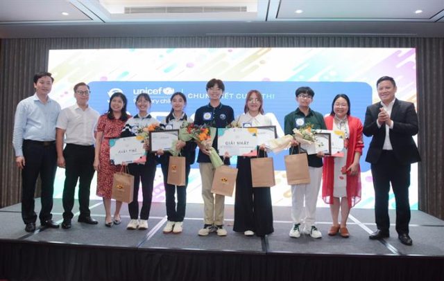 Học sinh Phạm Anh Thái đạt giải Nhì Cuộc thi “We share – Hiểu biết về sức khoẻ tâm thần của thanh thiếu niên”