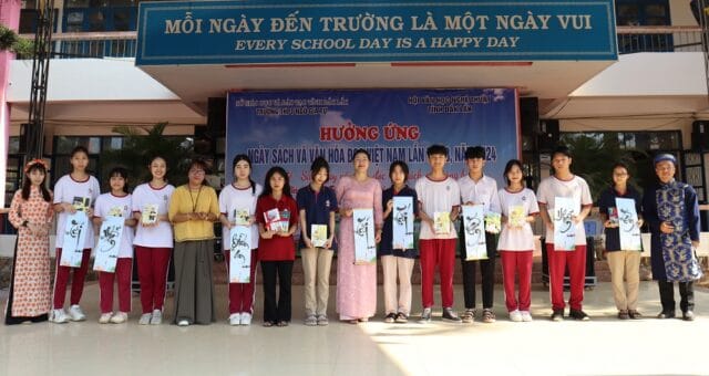 Ngày hội Sách và Văn hóa đọc Việt Nam lần thứ 3 tại trường THPT Ngô Gia Tự, huyện Ea Kar